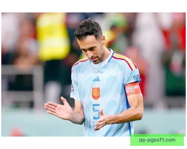 从世界杯赛场看边后卫内收战术的演变与攻防价值现代足球体系中的应用与争议